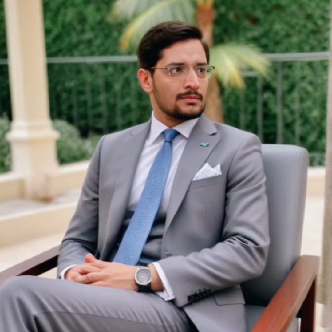 Qasir Younis