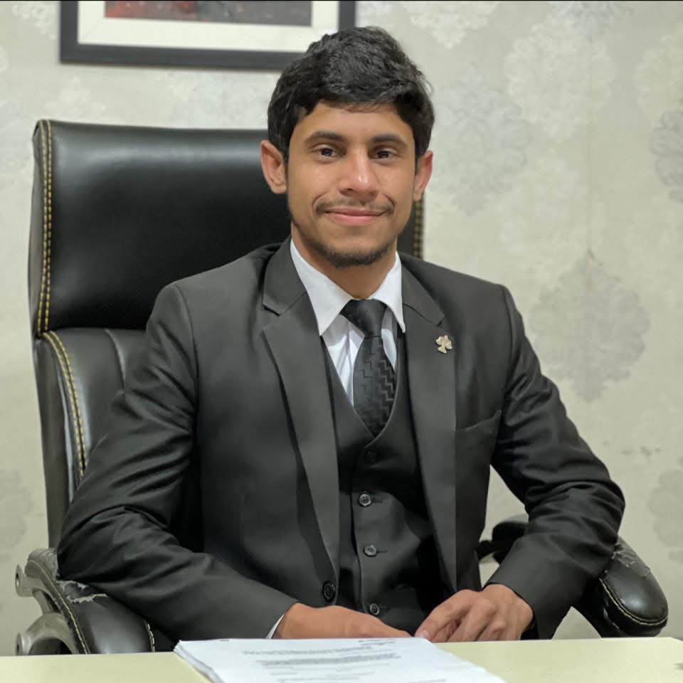 Adv Farhan Malik