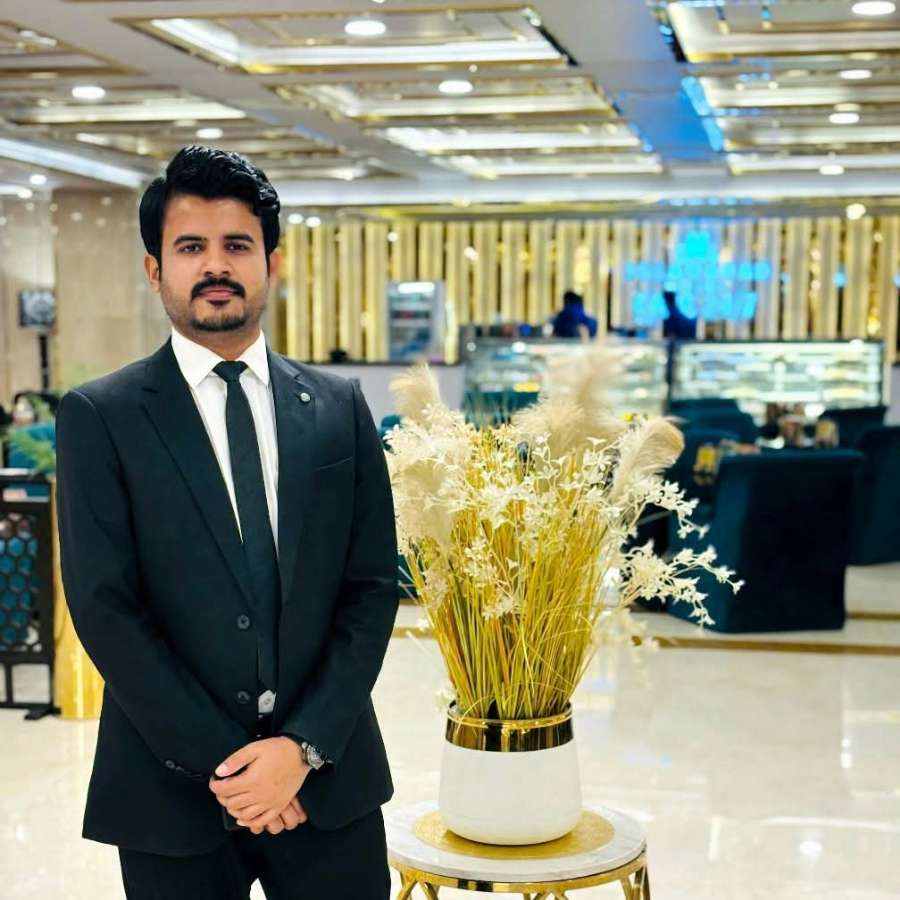 Farzeen Ali